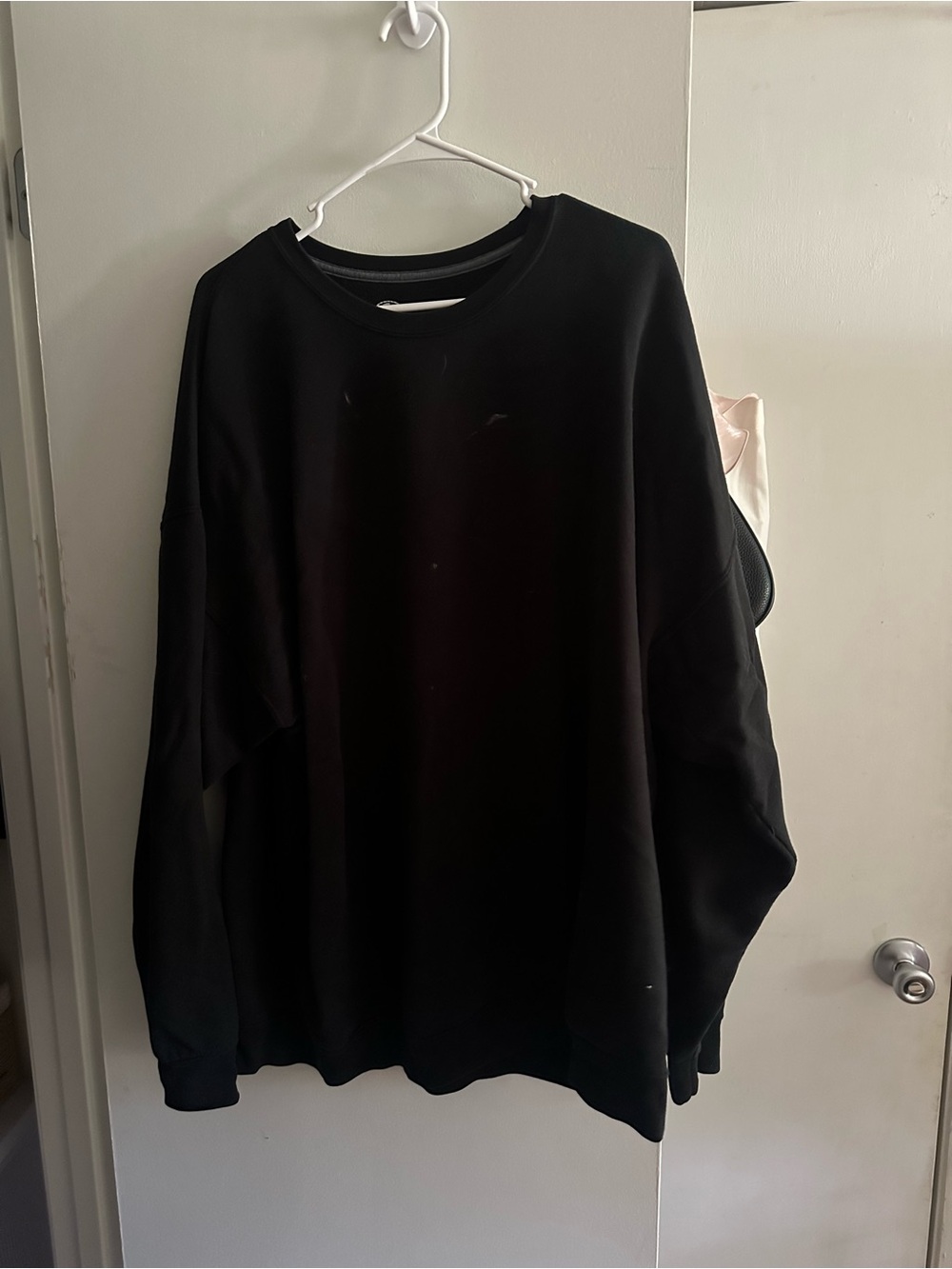 Black Athletic Works Crewneck Sweatshirt – Oversized Pullover